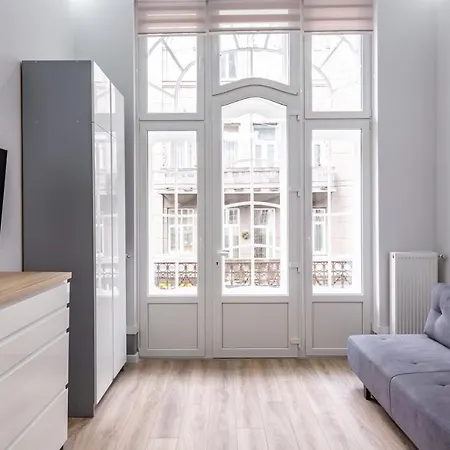 Doroshenko Street For 4 Guests *