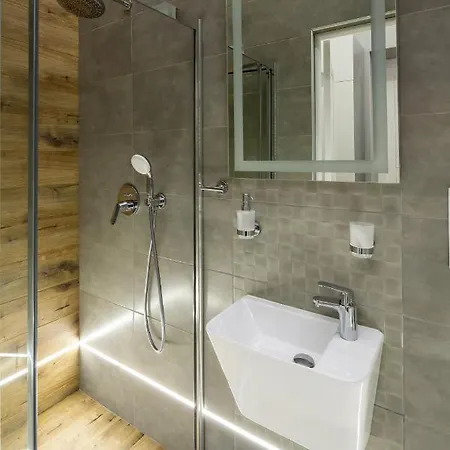 Apartment Doroshenko Street For 4 Guests