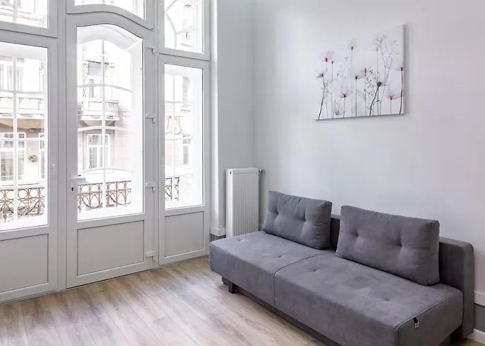 Doroshenko Street For 4 Guests *