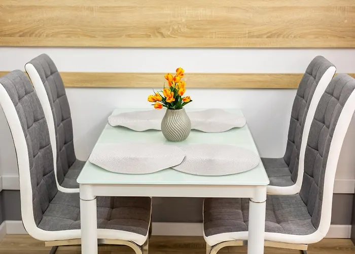 Apartment Doroshenko Street For 4 Guests *