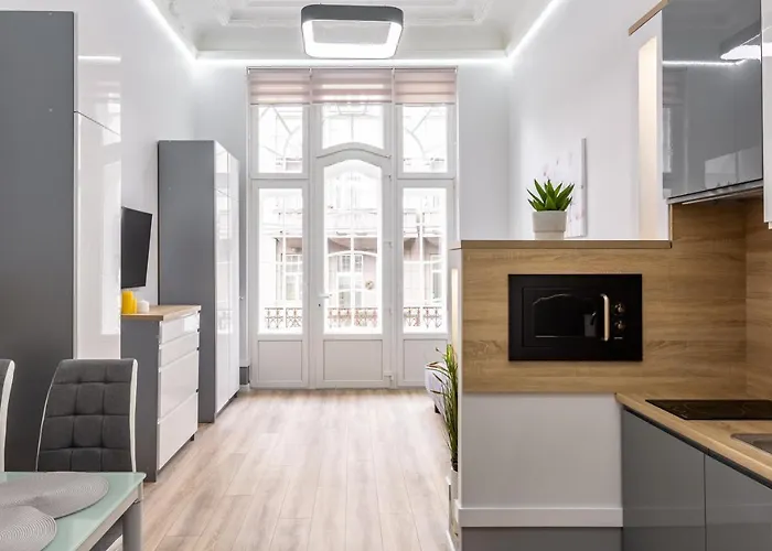 Doroshenko Street For 4 Guests Apartment